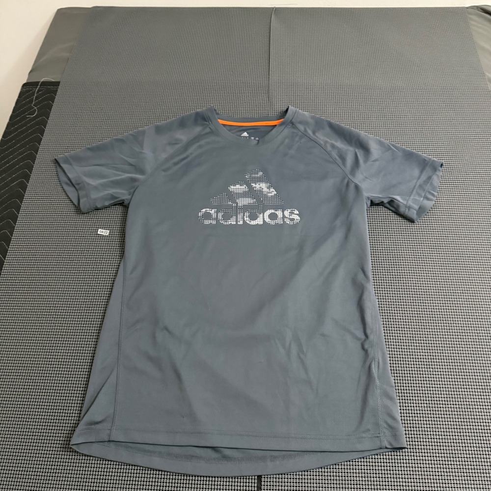 Adidas Mens Climalite Short Sleeve Training Shirt Gray Graphic Logo Large
